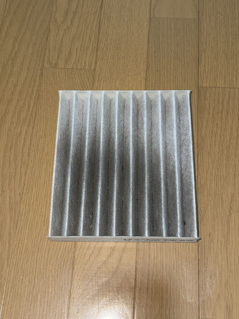 エアコンフィルター,カーエアコン,フィルター交換,DIY,車内空気,花粉,ホコリ,メンテナンス,消耗品,自動車整備