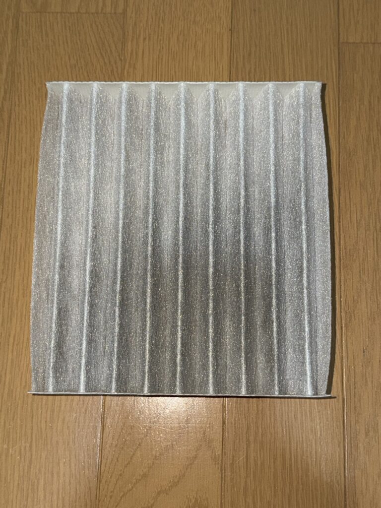 エアコンフィルター,カーエアコン,フィルター交換,DIY,整備,花粉,ほこり,カビ,車内空気,メンテナンス